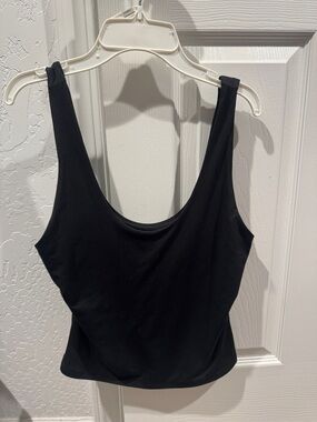 Leith Black Scoop Neck Tank Top